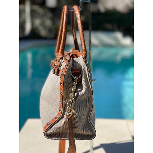 Michael Kors Tote - Picture 3 of 8